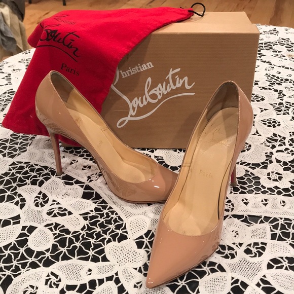 Christian Louboutin Shoes - Christian Louboutin Nude Pump